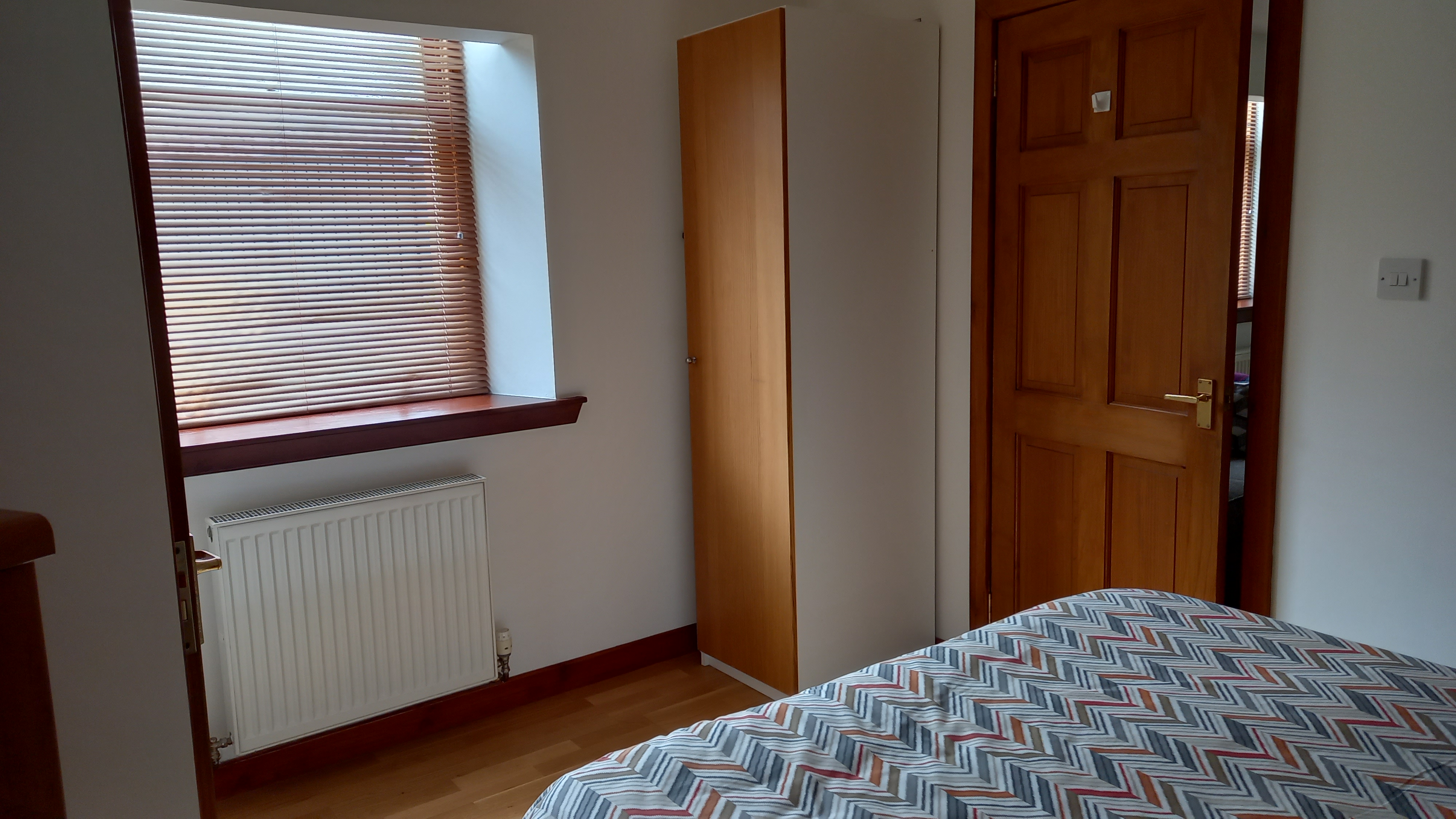 Ground floor double room window to garden